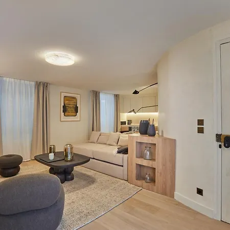 Apartment Louvre Palais Royal By Prestige Paris
