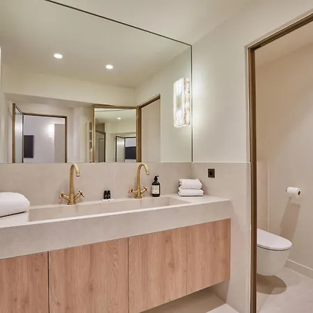 Louvre Palais Royal By Prestige