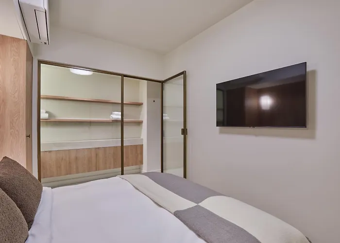 Louvre Palais Royal By Prestige