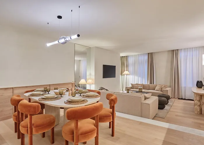 Louvre Palais Royal By Prestige