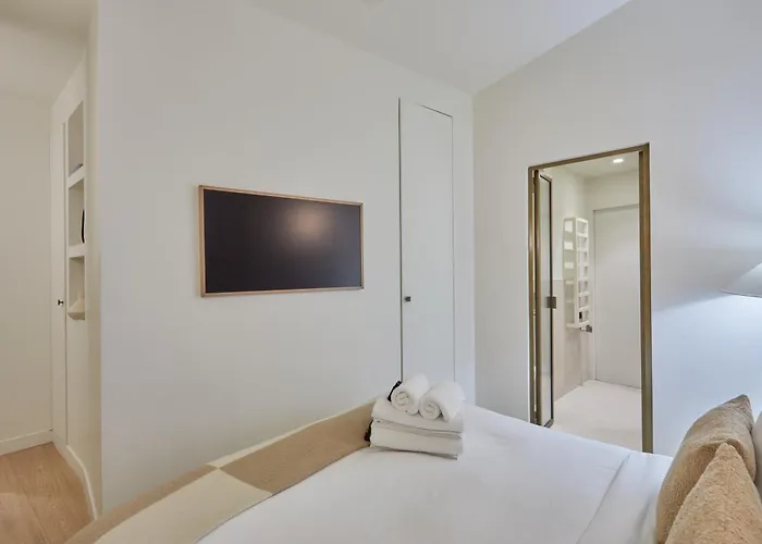 Louvre Palais Royal By Prestige Apartman *